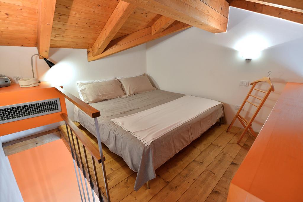 Heart Milan Apartments Navigli Phòng bức ảnh
